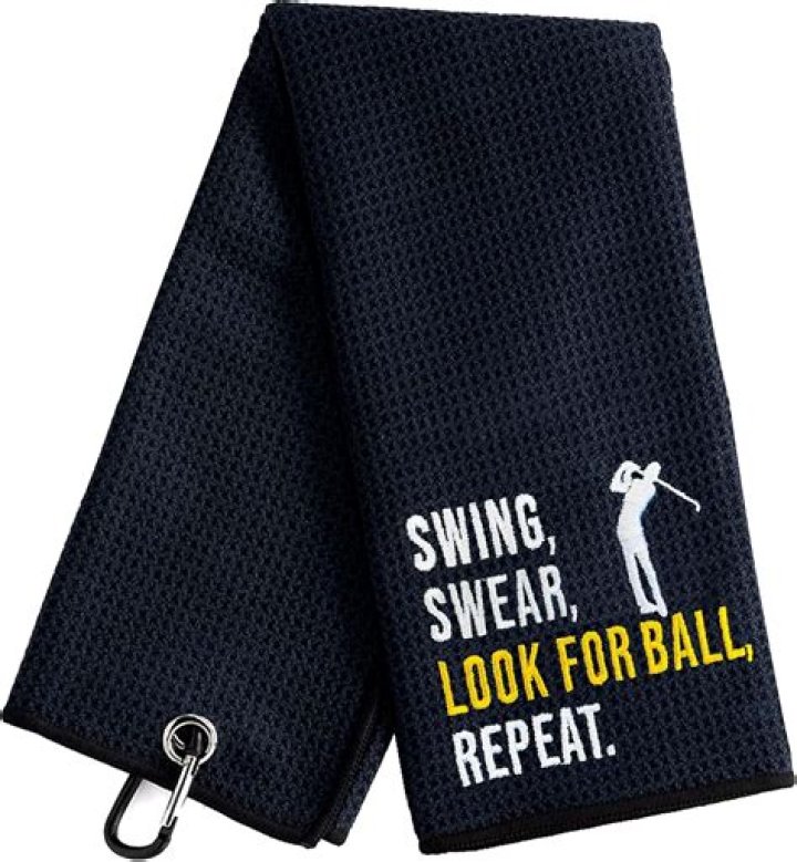 Are golf towels important?