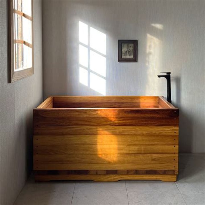 Are wooden baths good?