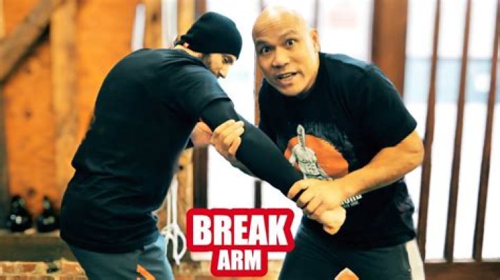 Can a punch break an arm?