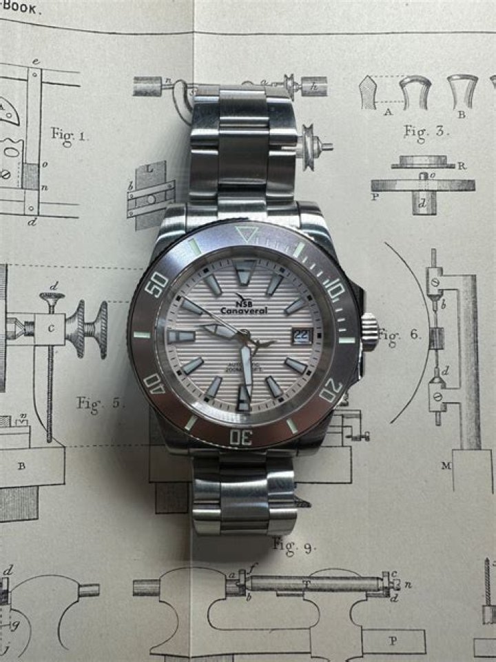 Can automatic watches be hand-wound?