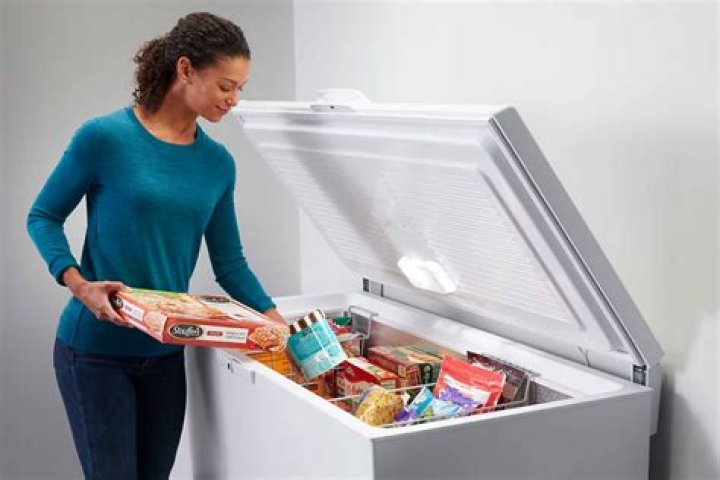 Can you use press n seal in the freezer?
