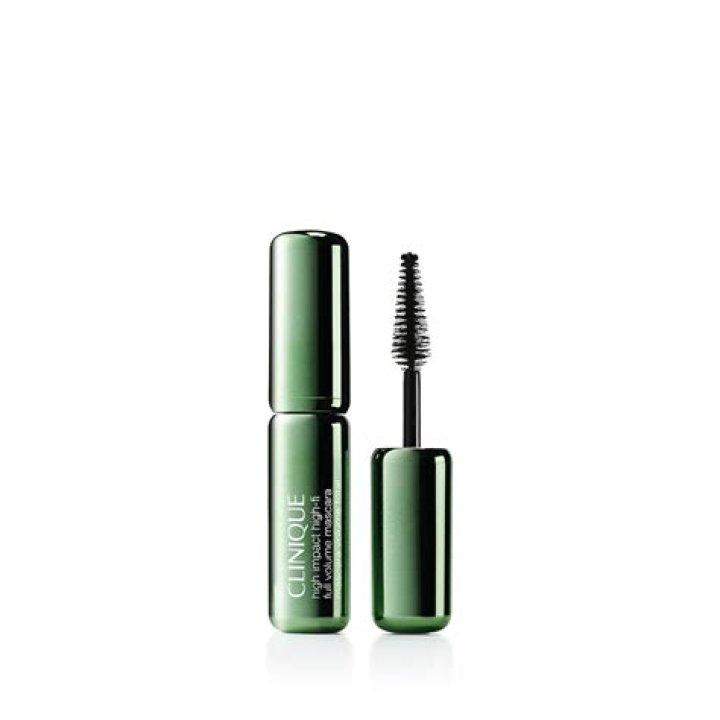 Does Clinique make a waterproof mascara?