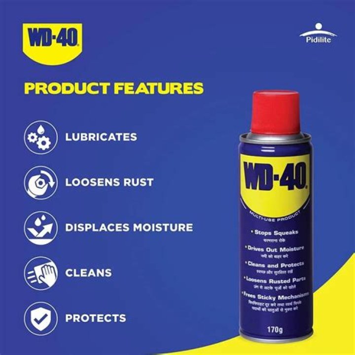 Does WD-40 eat rubber?