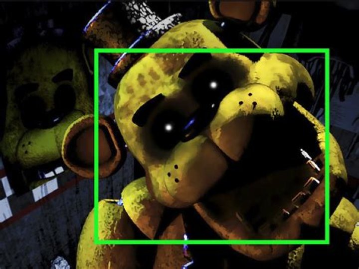 How do you summon Golden Freddy?