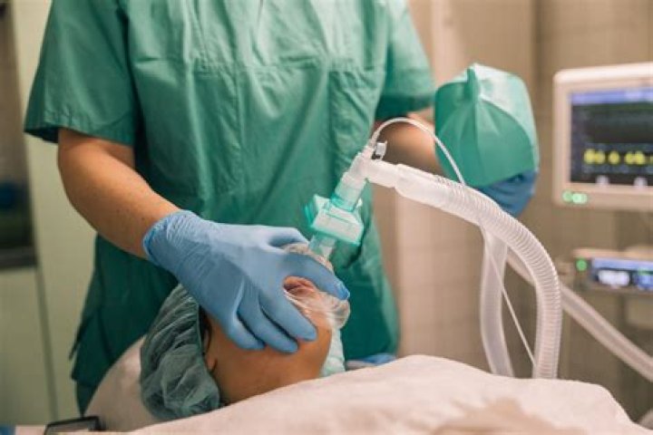 How long after anesthesia do you wake up?