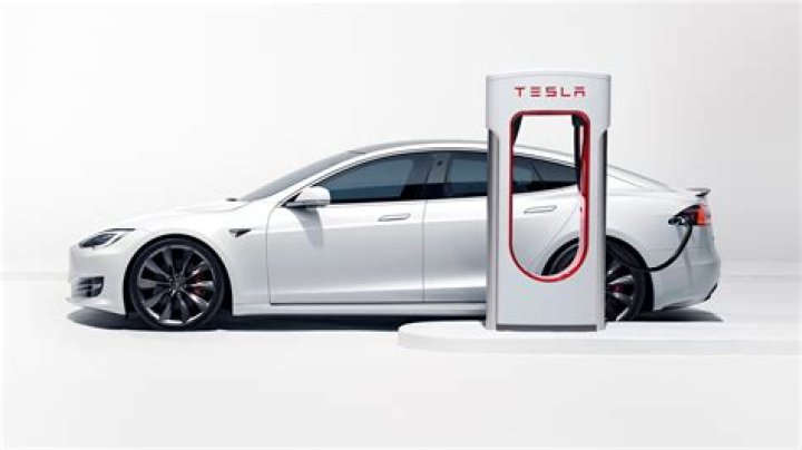 How long can you run the heater in a Tesla?