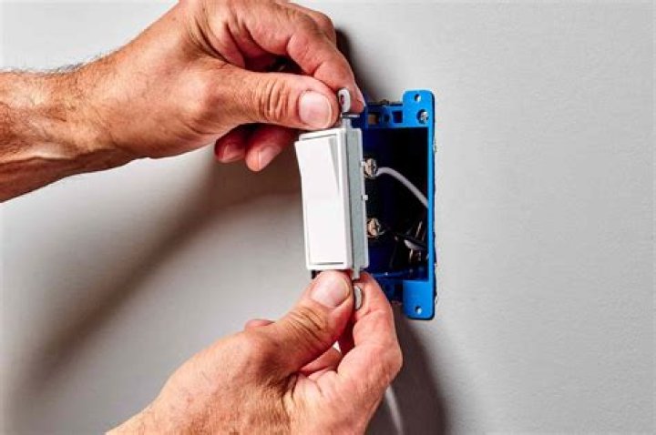 How much does it cost to change a light switch?