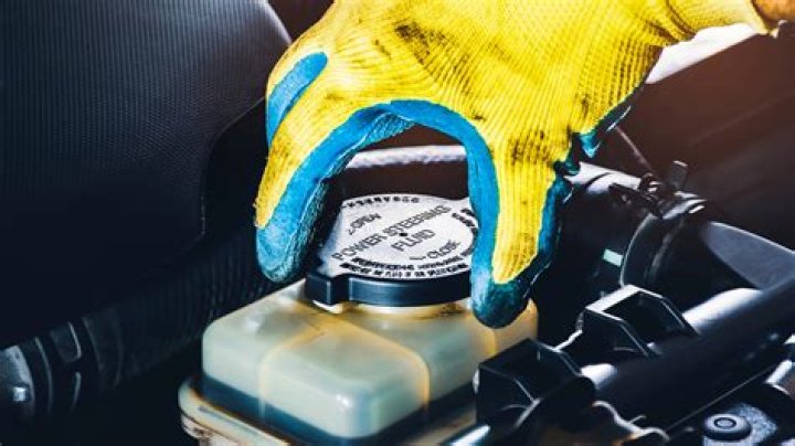 How much does it cost to fix power steering leak?