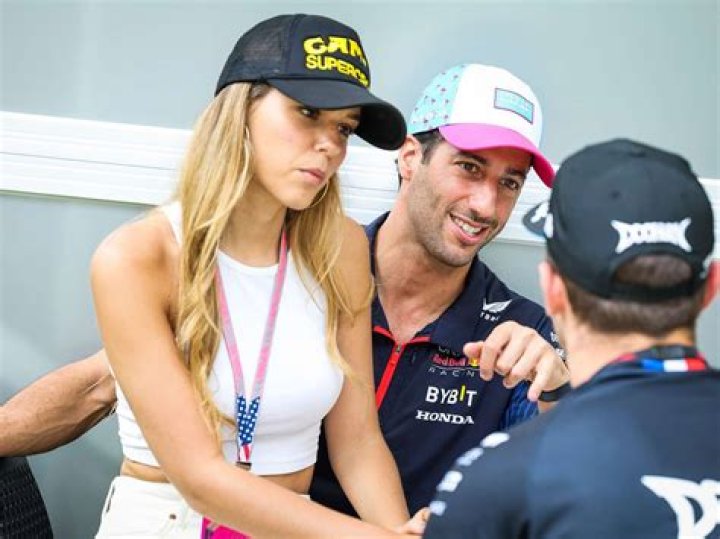 Is Daniel Ricciardo a rich family?