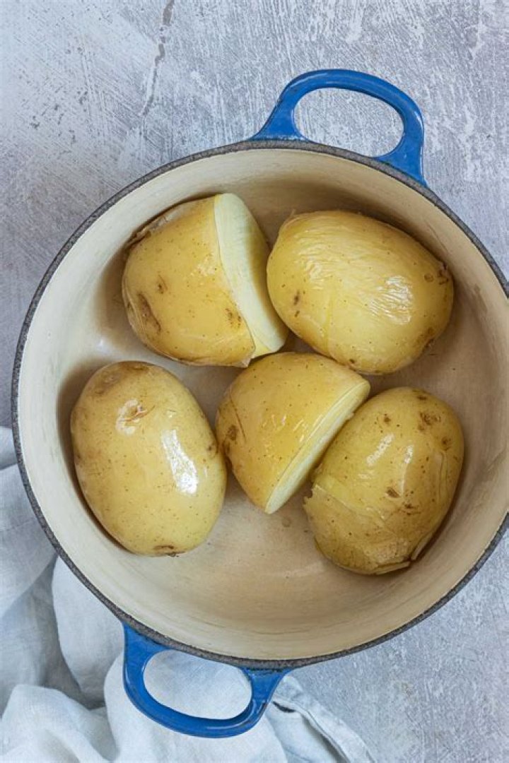 Is it better to steam or boil potatoes?