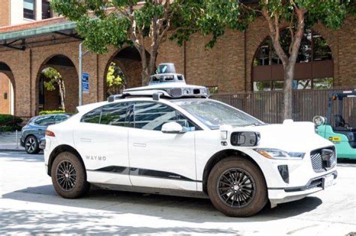 Is Waymo really Level 4?