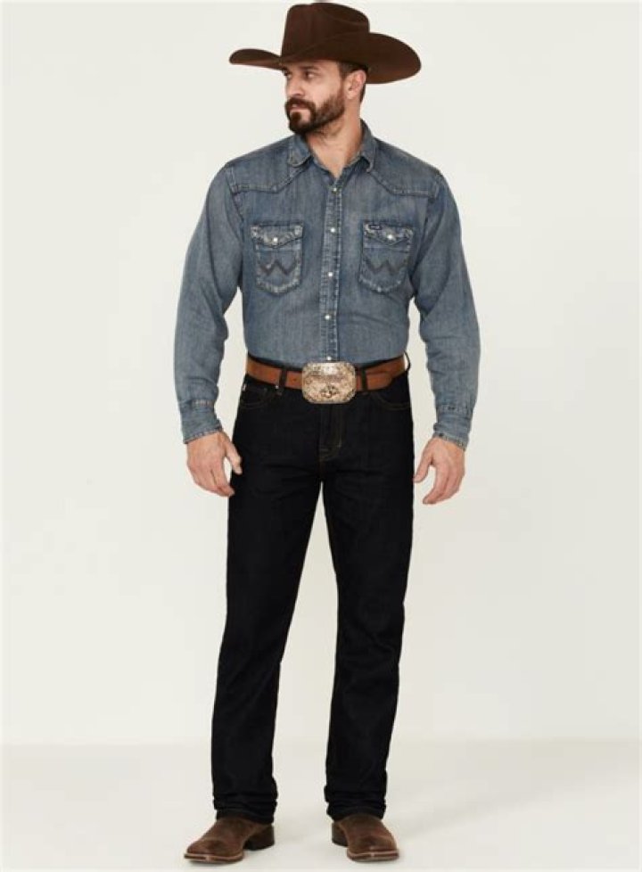 What cut of jeans do cowboys wear?