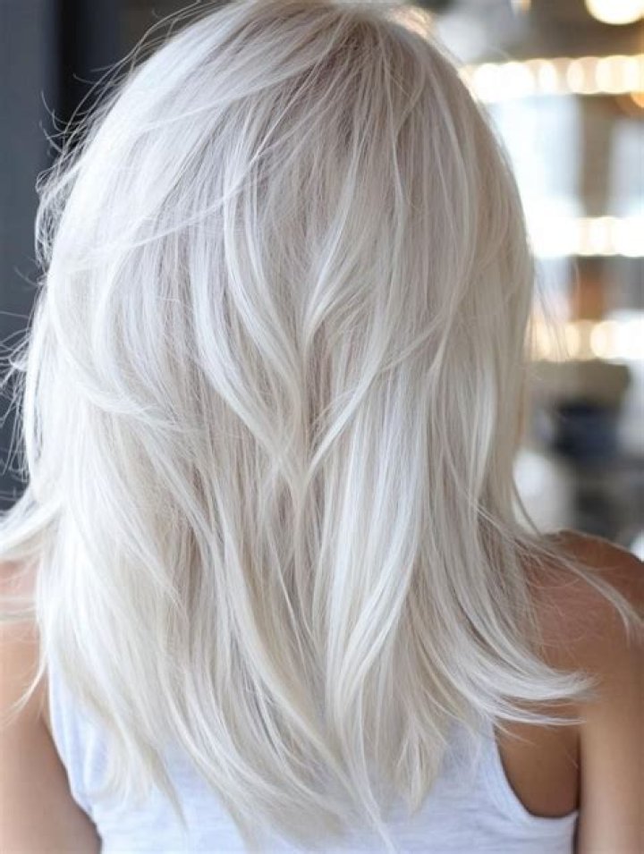 What does icy blonde look like?