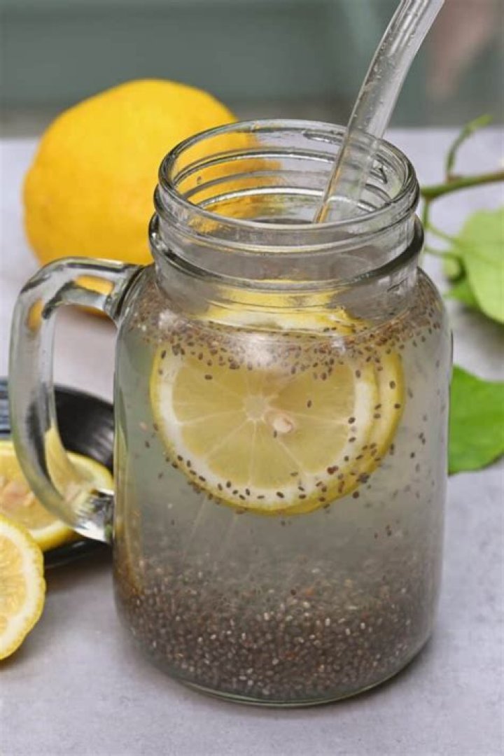 What does lemon and chia seed water do?