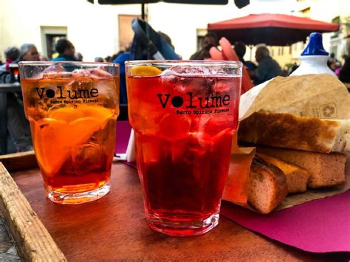 What wine does Italians drink?