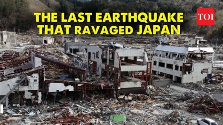 Where is an earthquake the strongest?