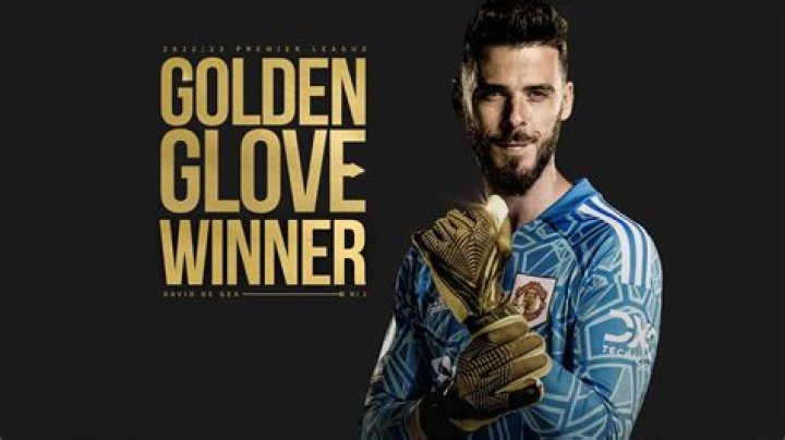 Who got the Golden Glove 2022?