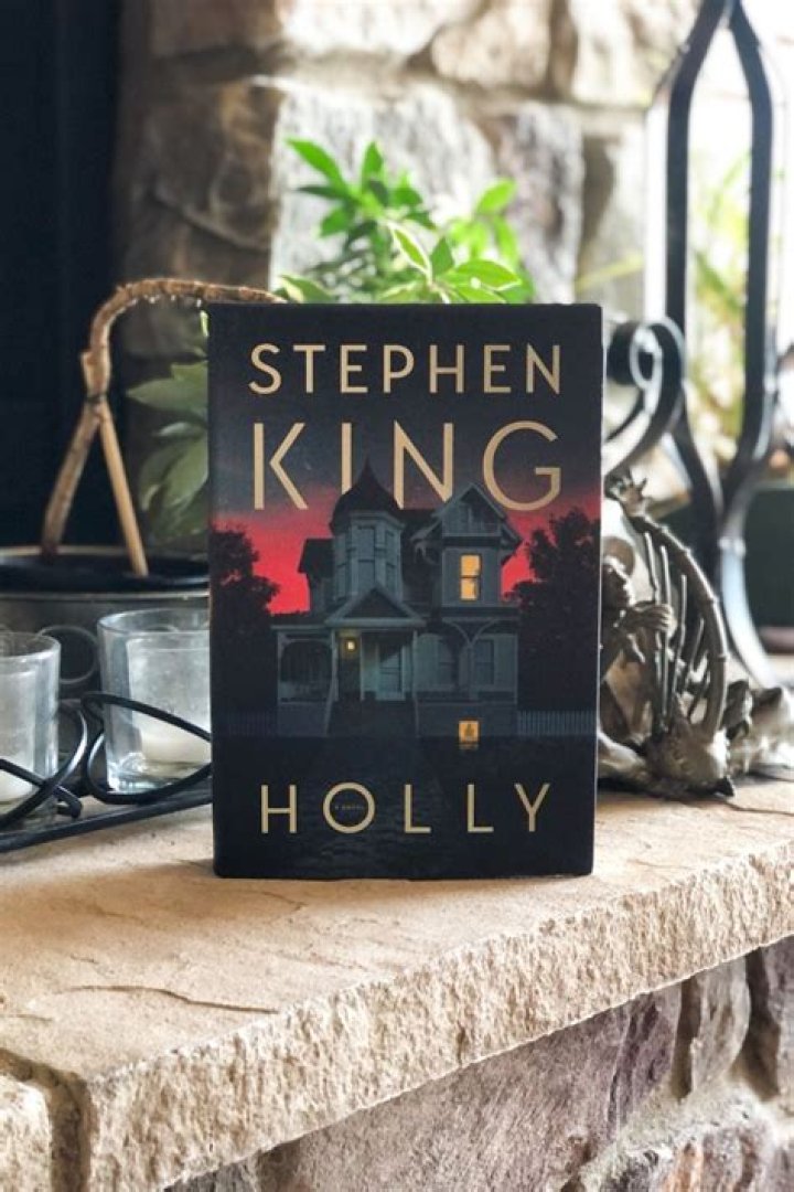 Will there be more Holly Gibney books?